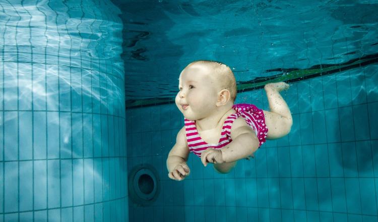 Baby-Schwimmen